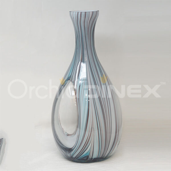 GLASS VASE
